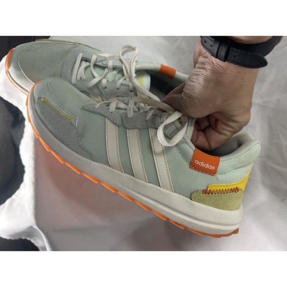 Adidas Retrorun X Women's Shoes Sneakers size 9  Casual Retro Style Running Gym - Picture 4 of 8